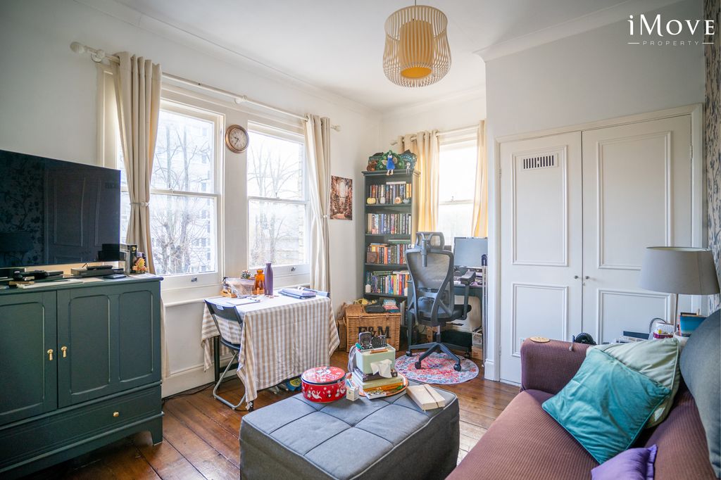 Property photo 2 of 6