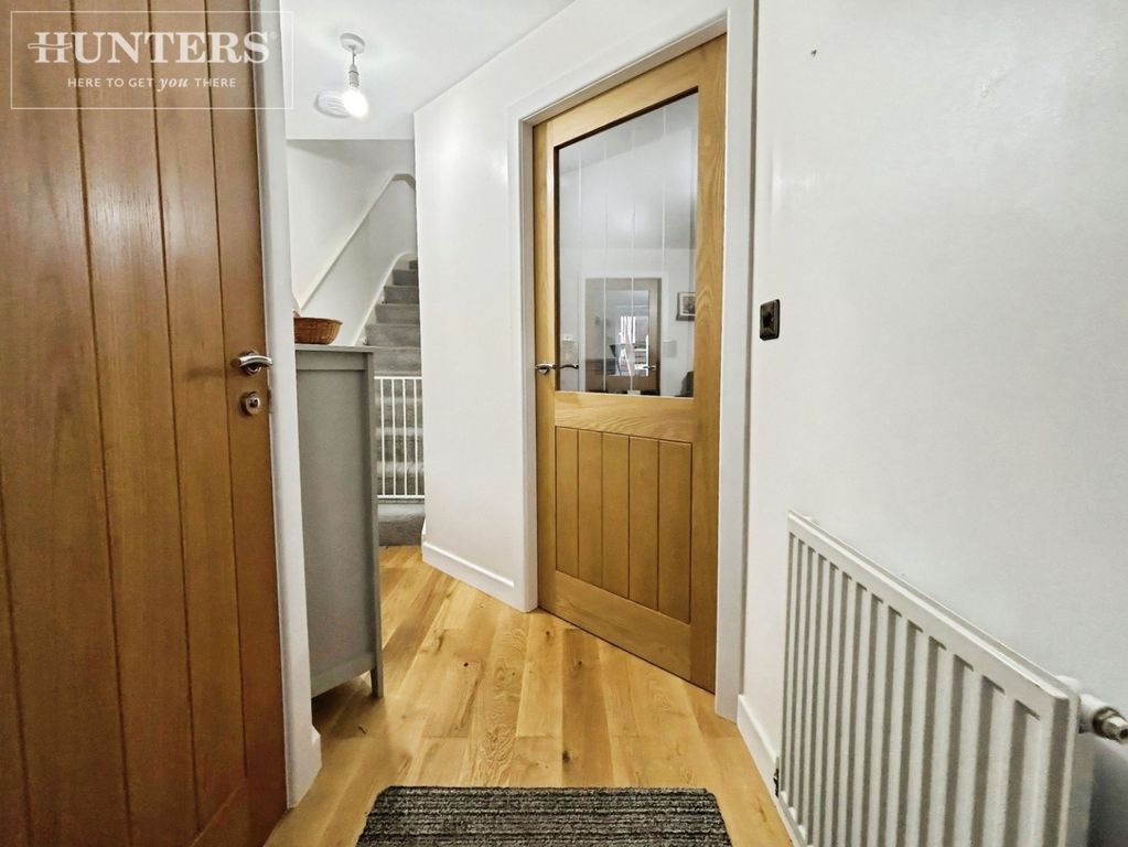 Property photo 2 of 16 Pbox-Img.Jpg