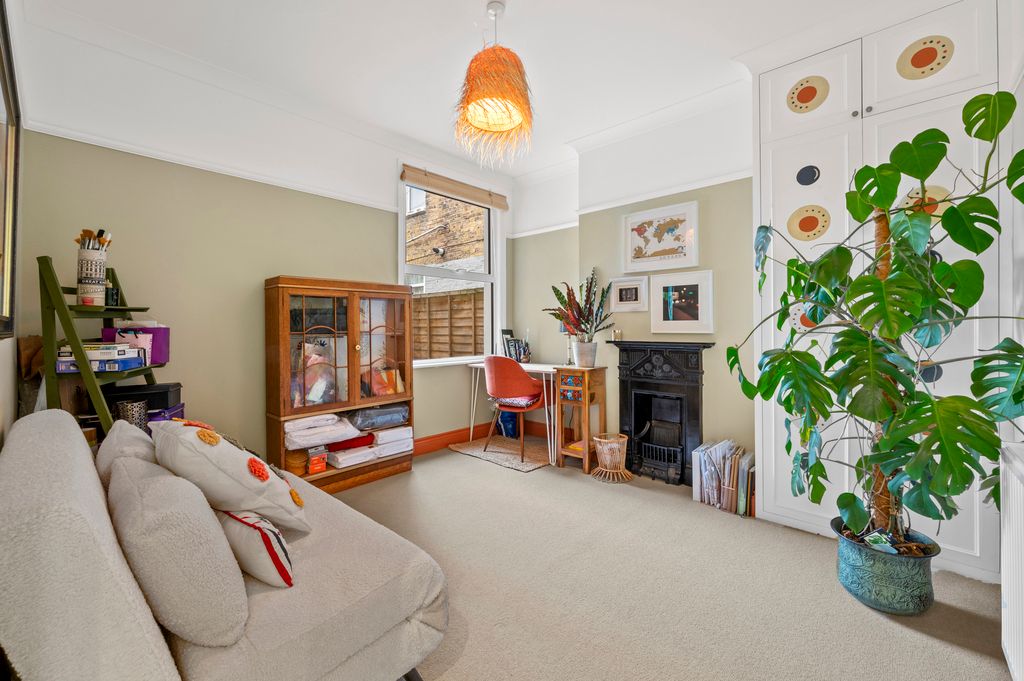 Property photo 3 of 9