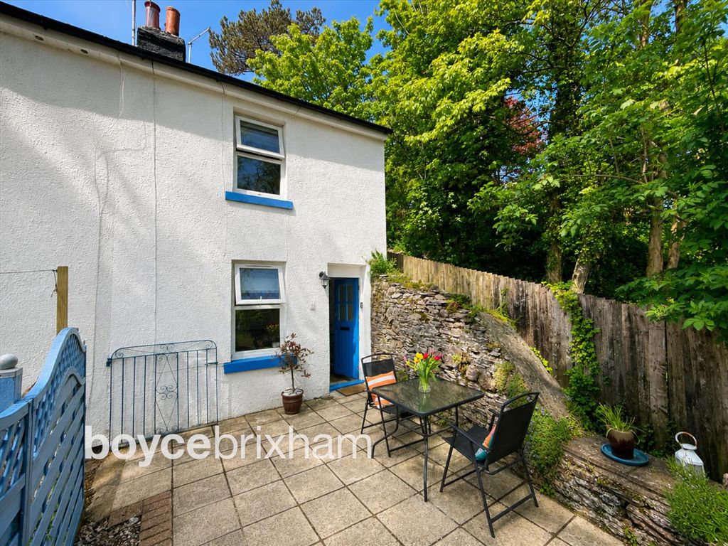 Property photo 1 of 15 Newwatermarkforonlinefront.Png