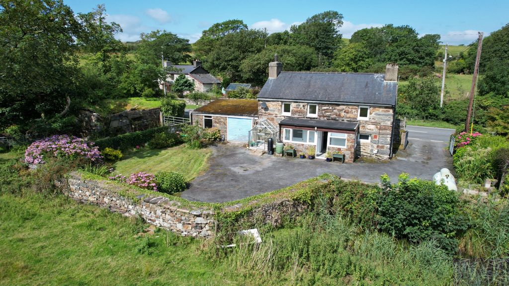 Property photo 3 of 23 3