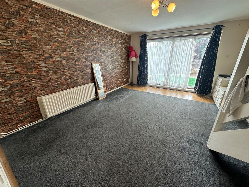 Property photo 3 of 10 3.Jpg
