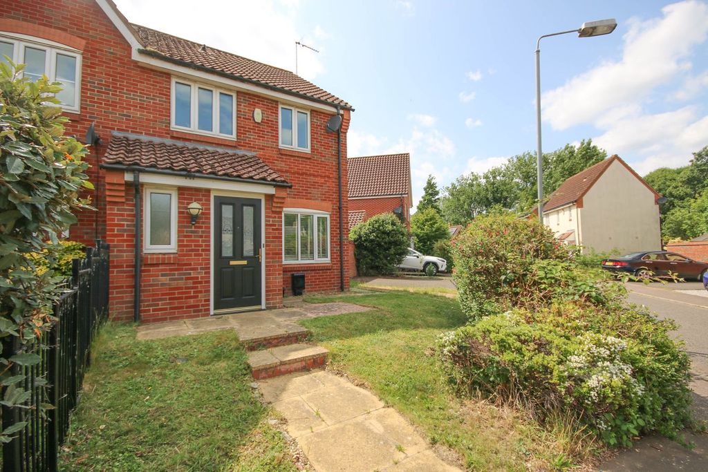 Property photo 1 of 15