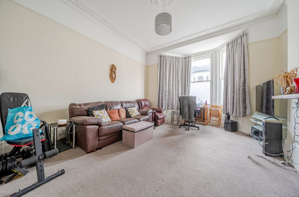 Property photo 3 of 14 1465396-2-6A0c2Fb...