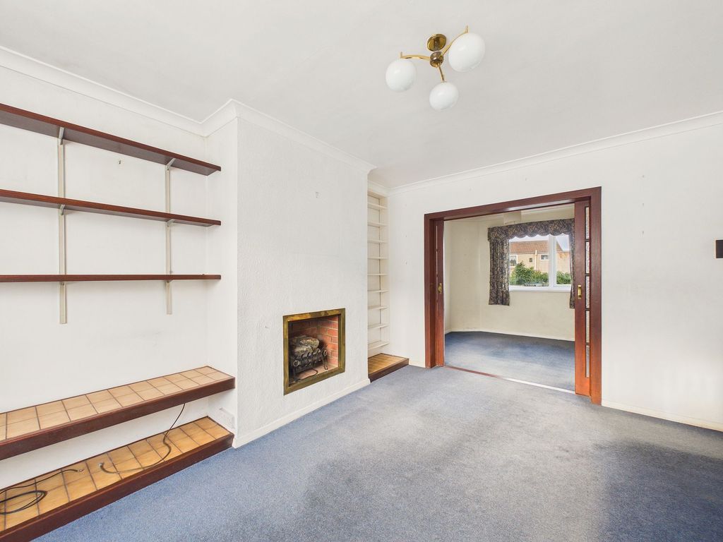 Property photo 3 of 15 Lounge/Dining Room