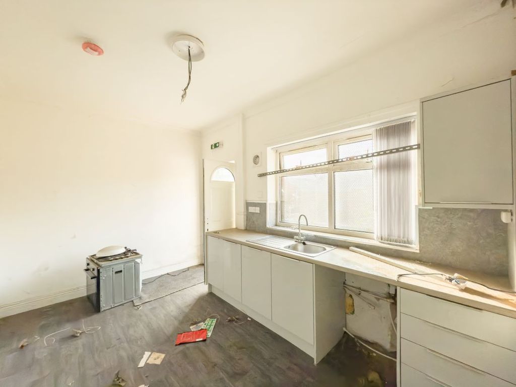 Property photo 3 of 10 Image 3