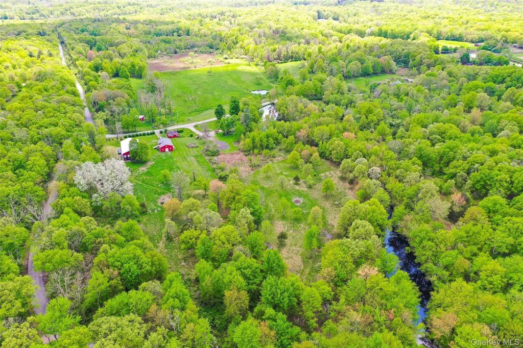 Property photo 1 of 26