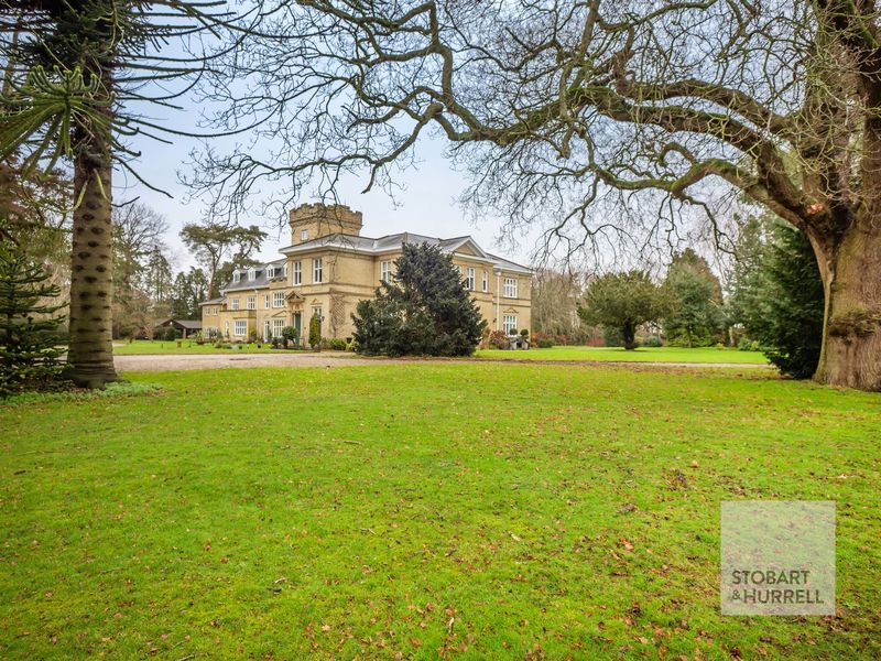 Property photo 1 of 34 Through The Trees