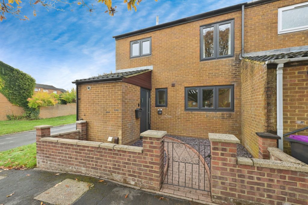 Property photo 1 of 17