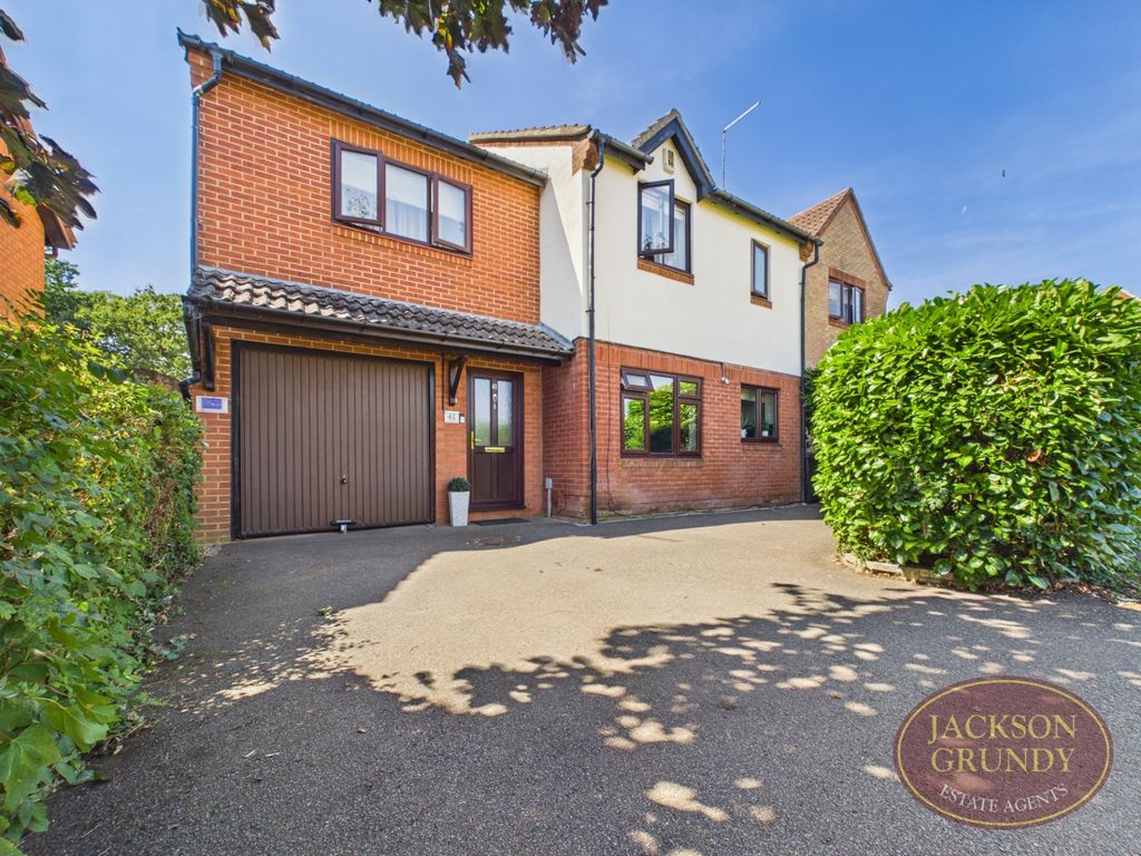 Property photo 1 of 23 Barn Owl Close