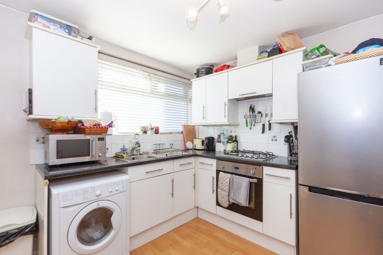 Property photo 2 of 6 189415