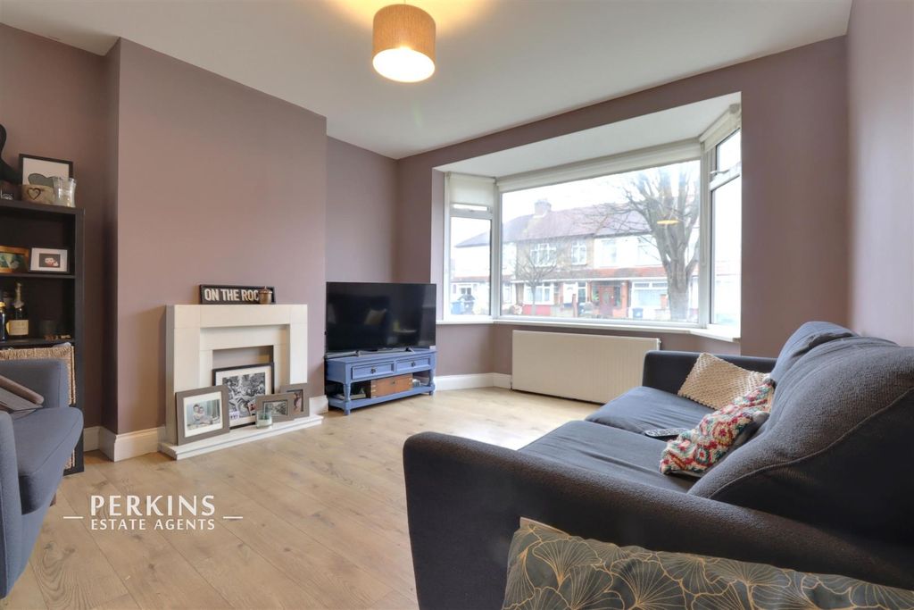 Property photo 2 of 7 Rec.Jpg