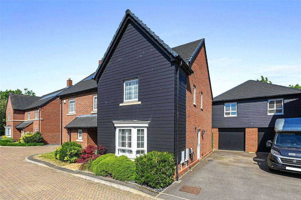 Property photo 1 of 30 Picture No. 35