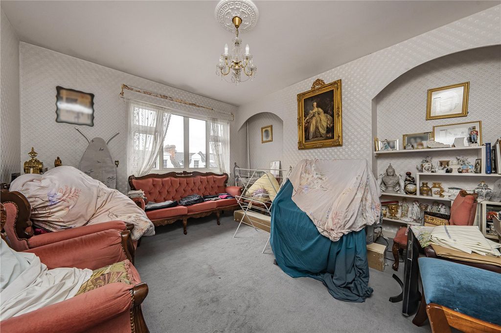 Property photo 2 of 7 Picture No. 16