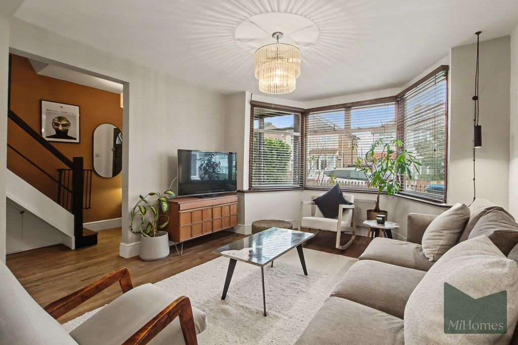 Property photo 1 of 20