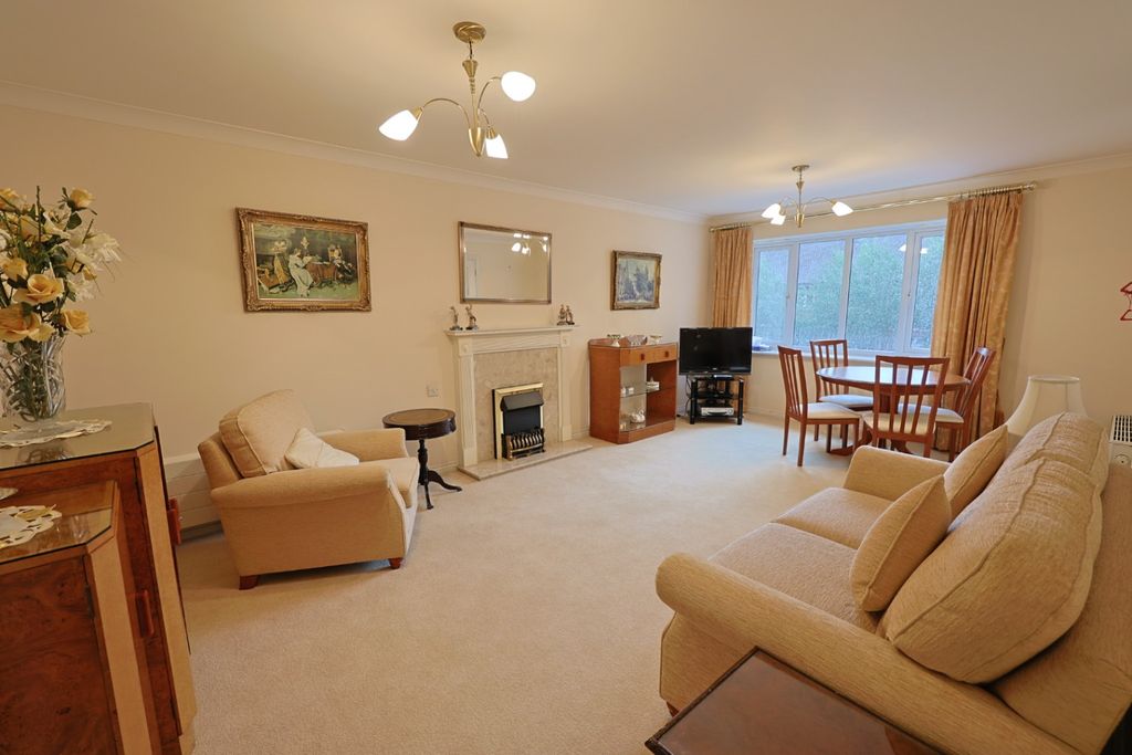 Property photo 2 of 10 4478841