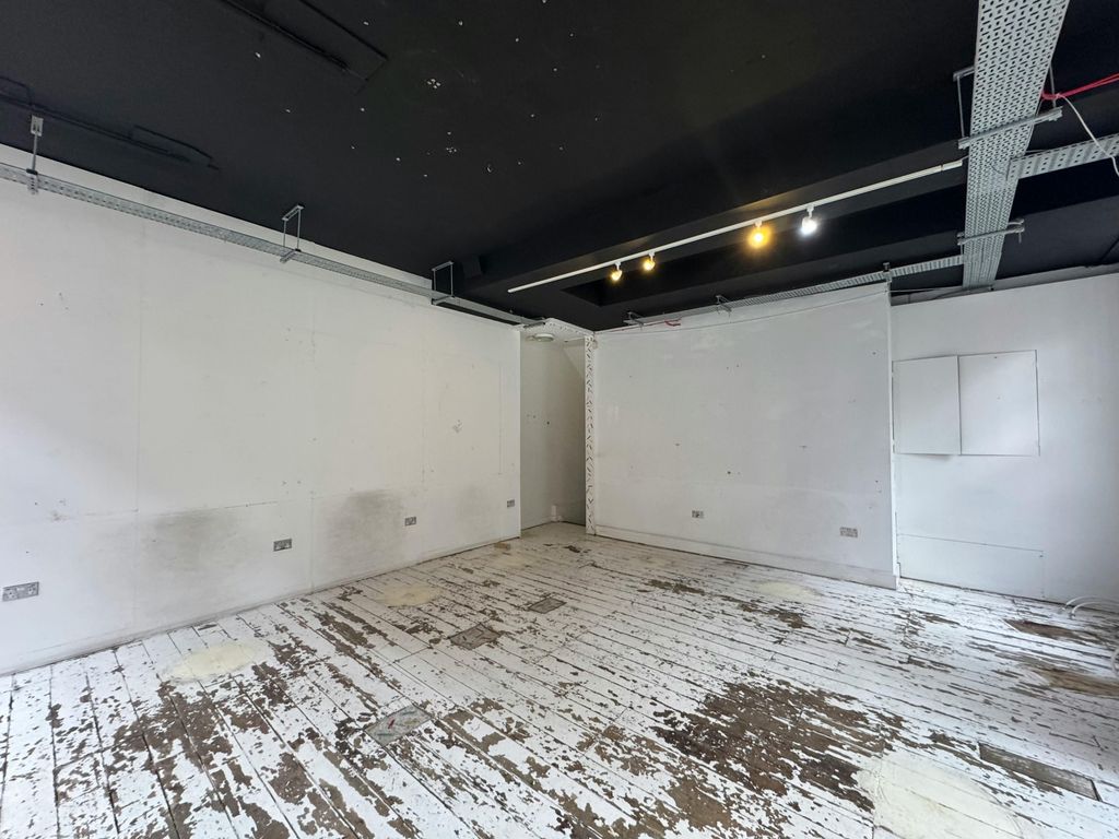 Property photo 3 of 3 Image  20251125T162700347.Jpg