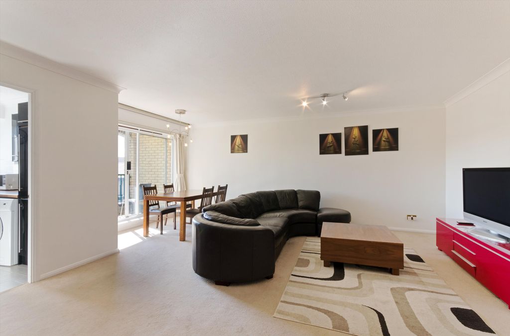 Property photo 1 of 14 Image