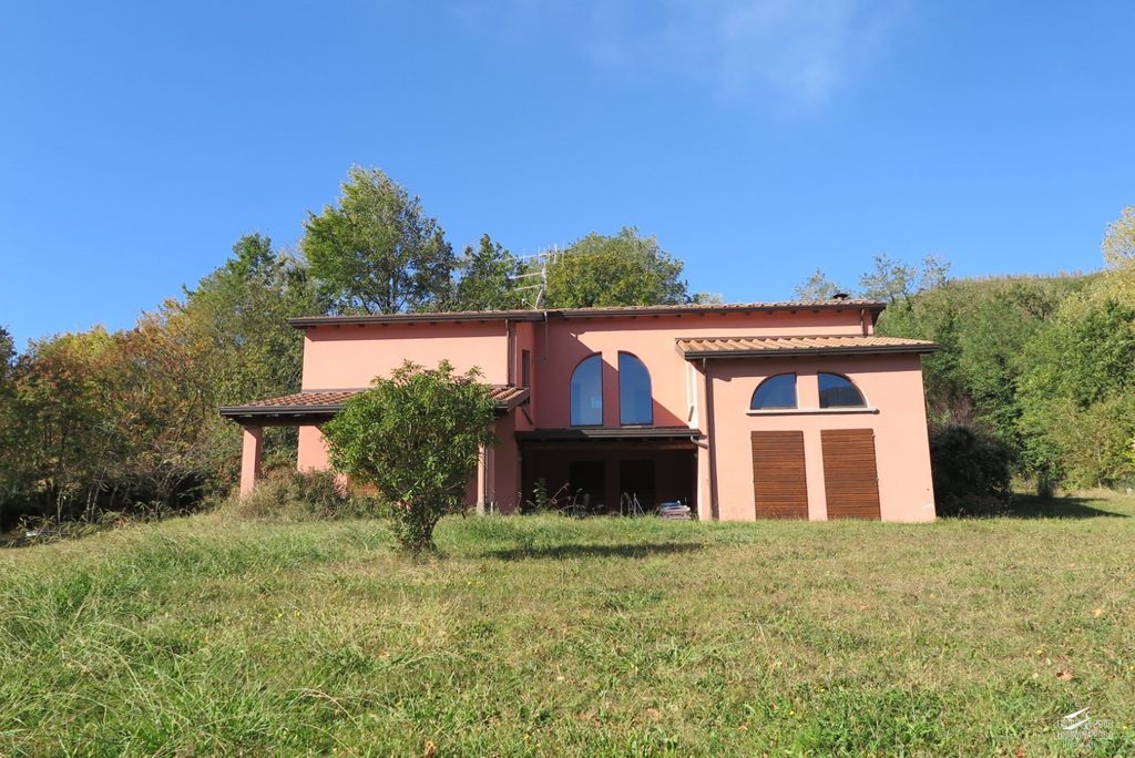 Property photo 1 of 36