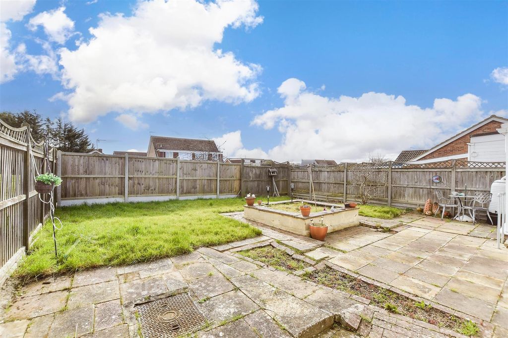 Property photo 2 of 10 Rear Garden