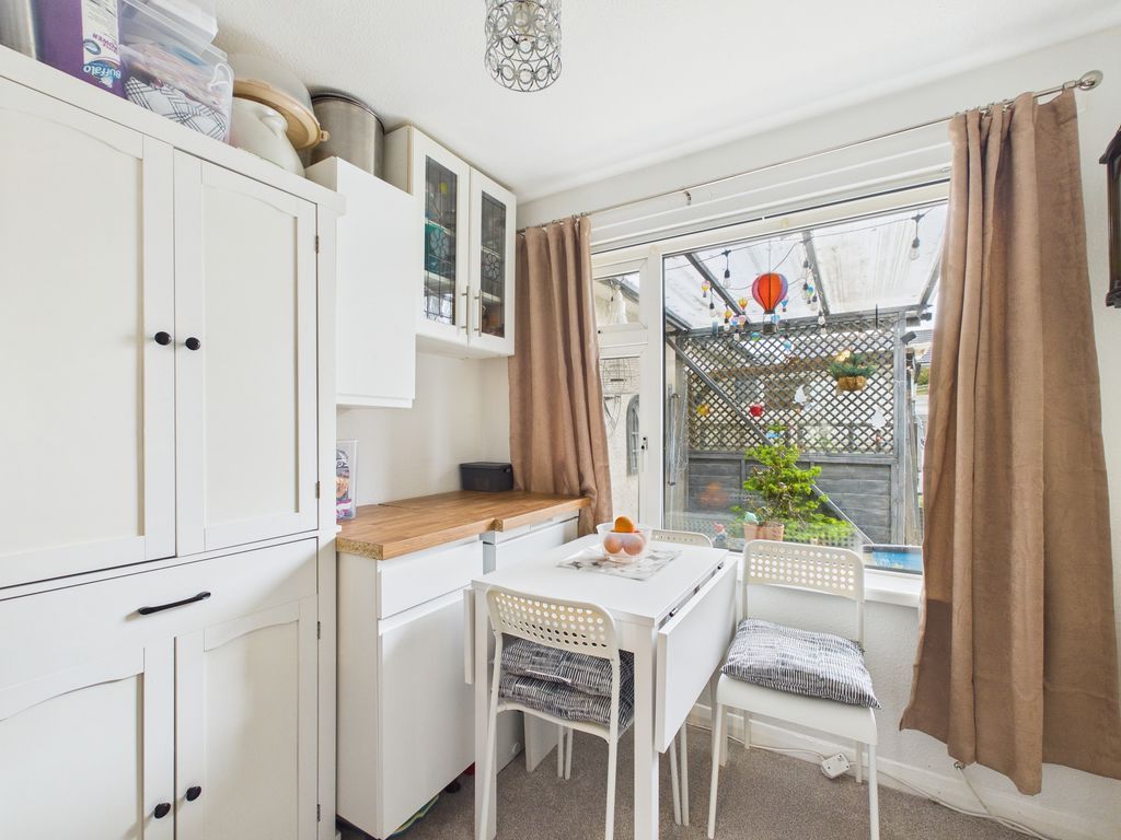 Property photo 2 of 13 Dining Area