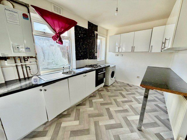 Property photo 3 of 12 Picture No. 08