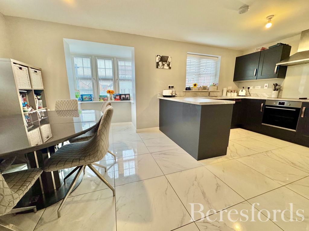 Property photo 2 of 22 Picture 2