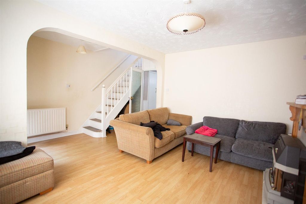 Property photo 2 of 15 Derb8563.Jpg