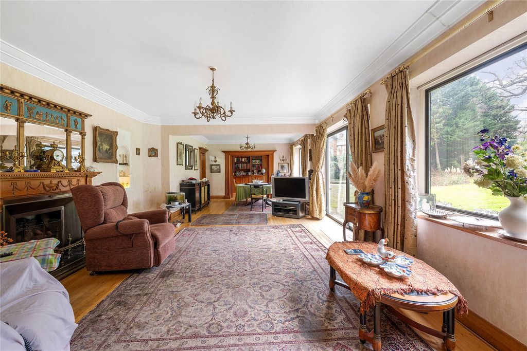 Property photo 3 of 22 Picture No. 04