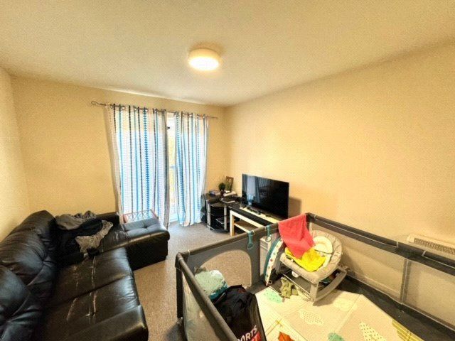Property photo 2 of 7 Picture No. 06