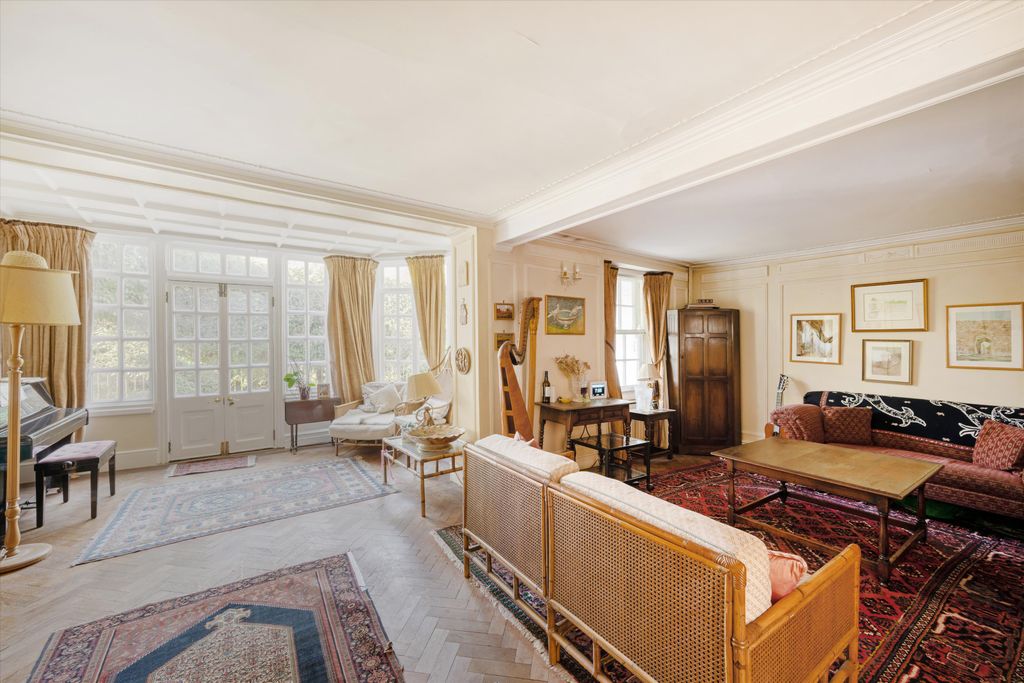 Property photo 2 of 23 Image