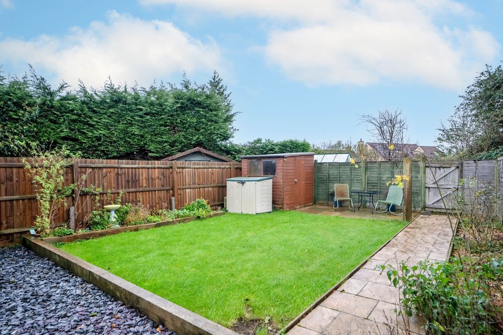 Property photo 2 of 13