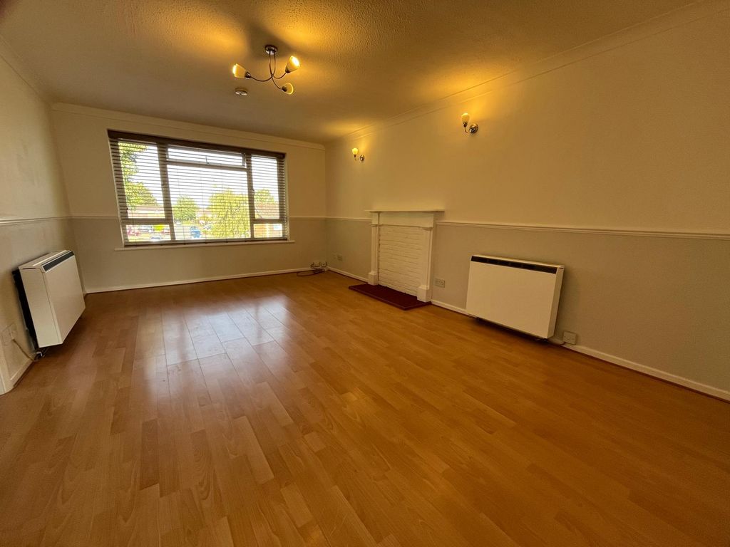 Property photo 3 of 9 Image