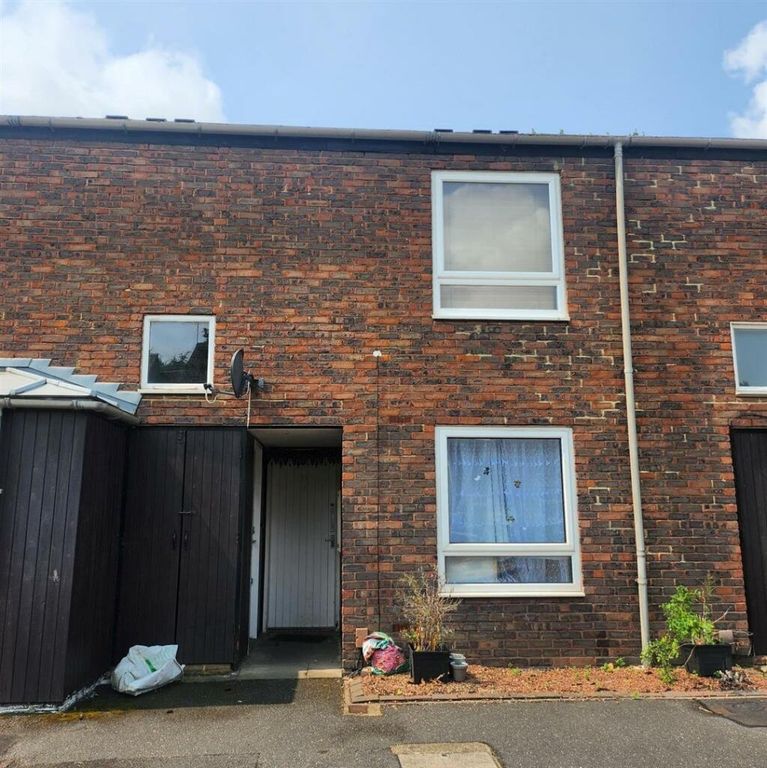 Property photo 2 of 3 9c0522265F32B548E4785Ddc25103c30