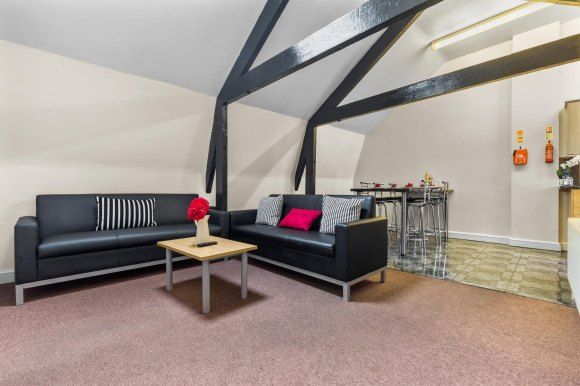 Property photo 3 of 7 8977304.Jpg