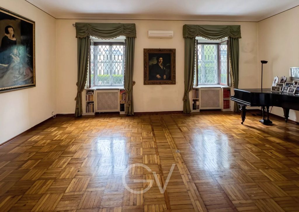 Property photo 1 of 27
