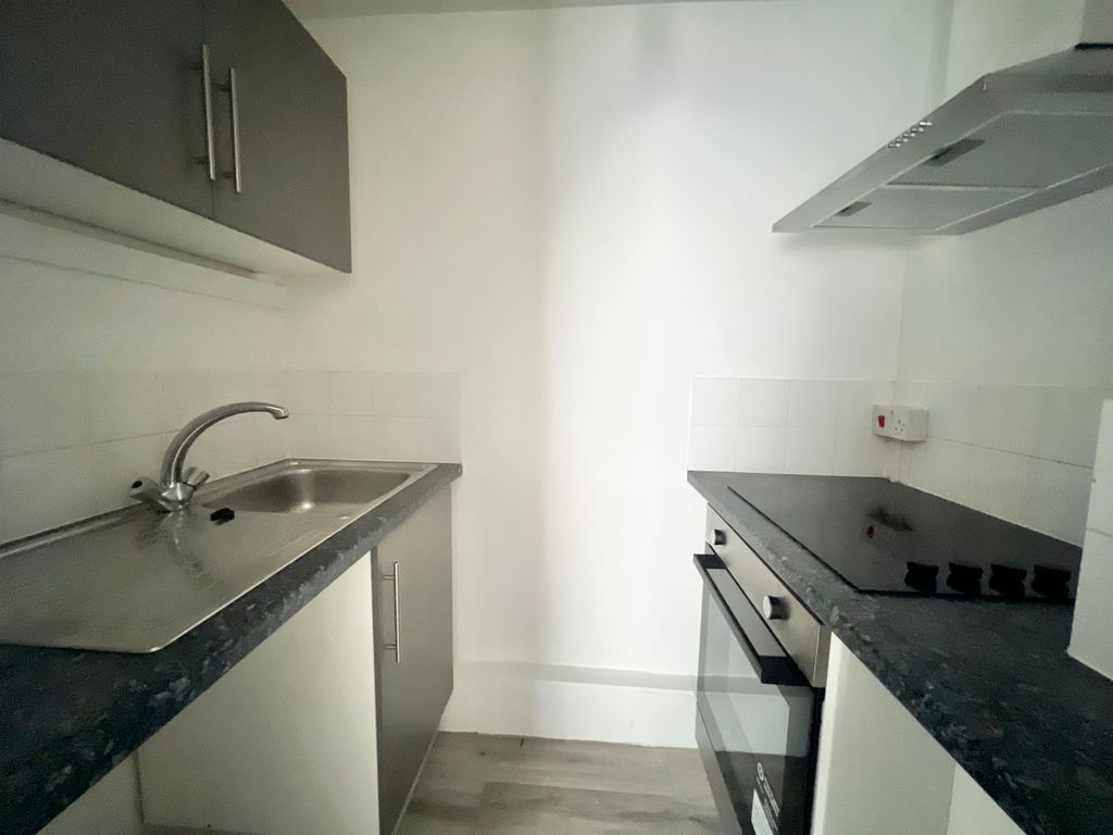 Property photo 3 of 4 Annex