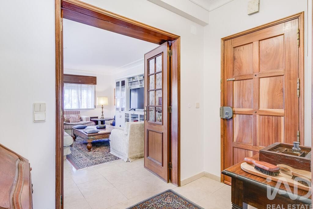 Property photo 3 of 29