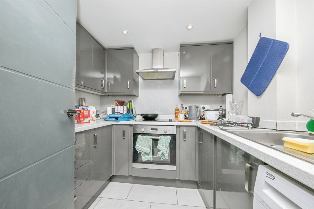 Property photo 2 of 12