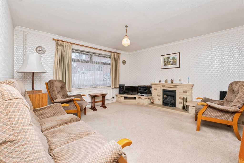 Property photo 3 of 19