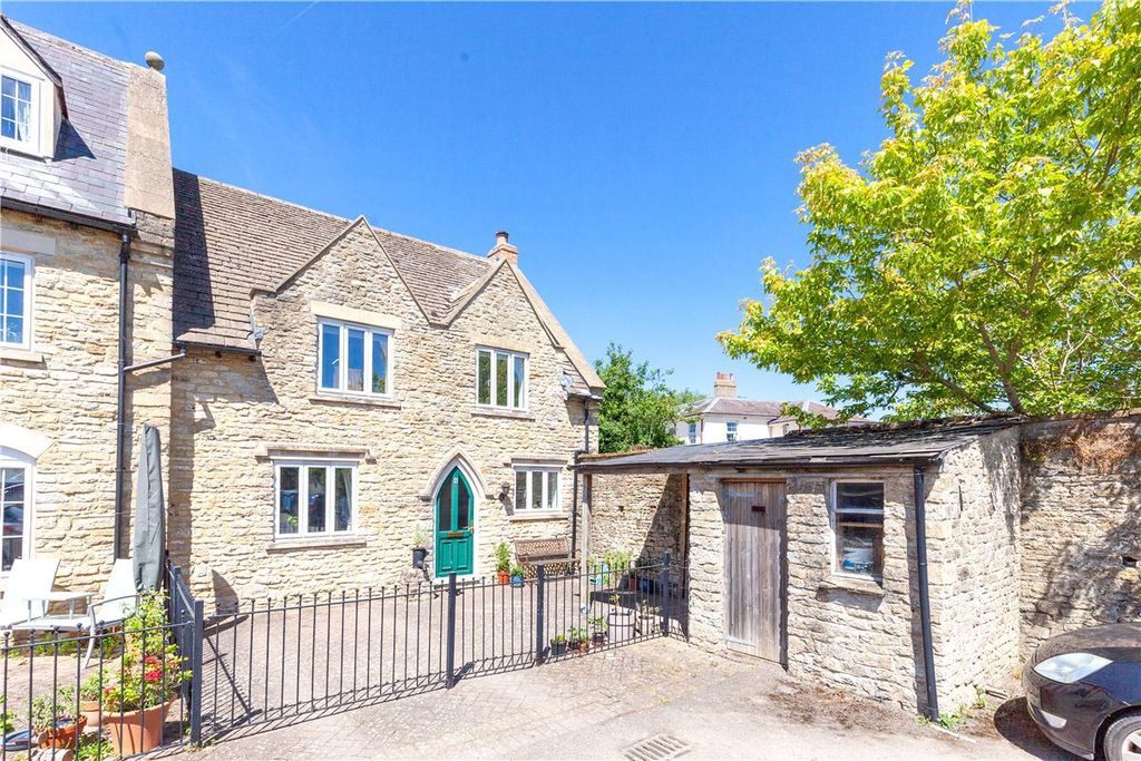 Property photo 1 of 12 Picture No. 01