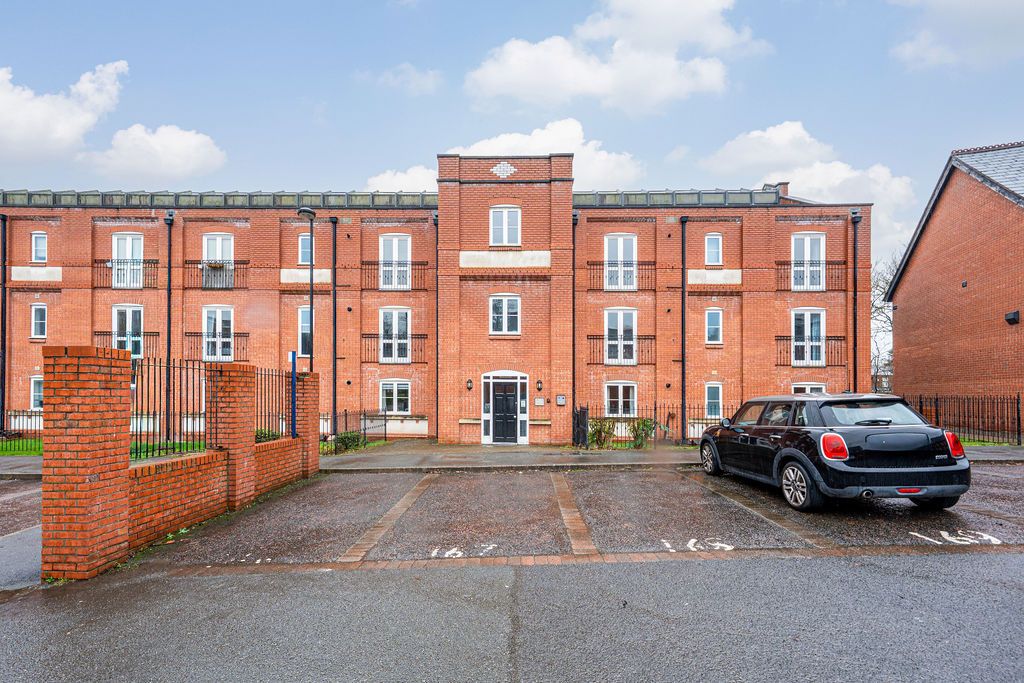 Property photo 1 of 14 Trevore Drive