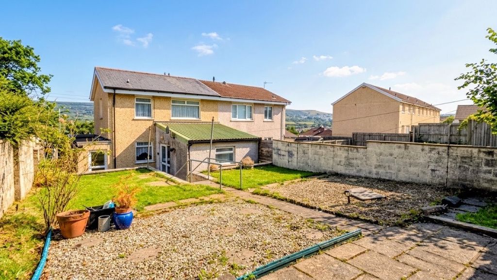 Property photo 2 of 17 1788537744480~2