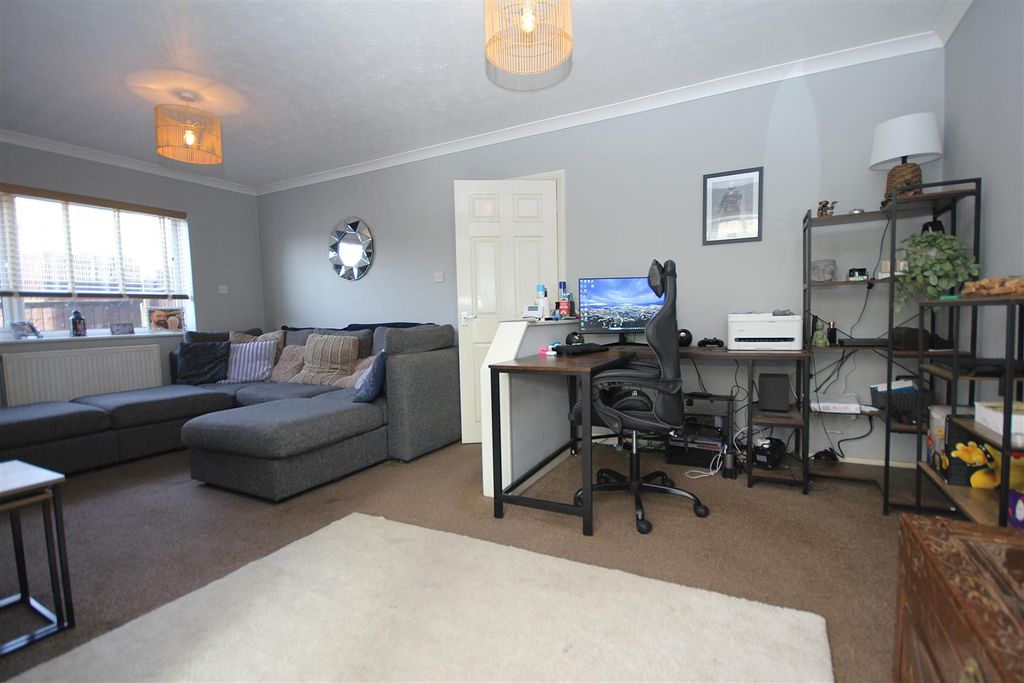 Property photo 3 of 10 Img_5874.Jpg