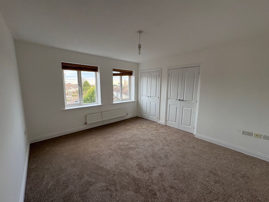 Property photo 2 of 4 Image