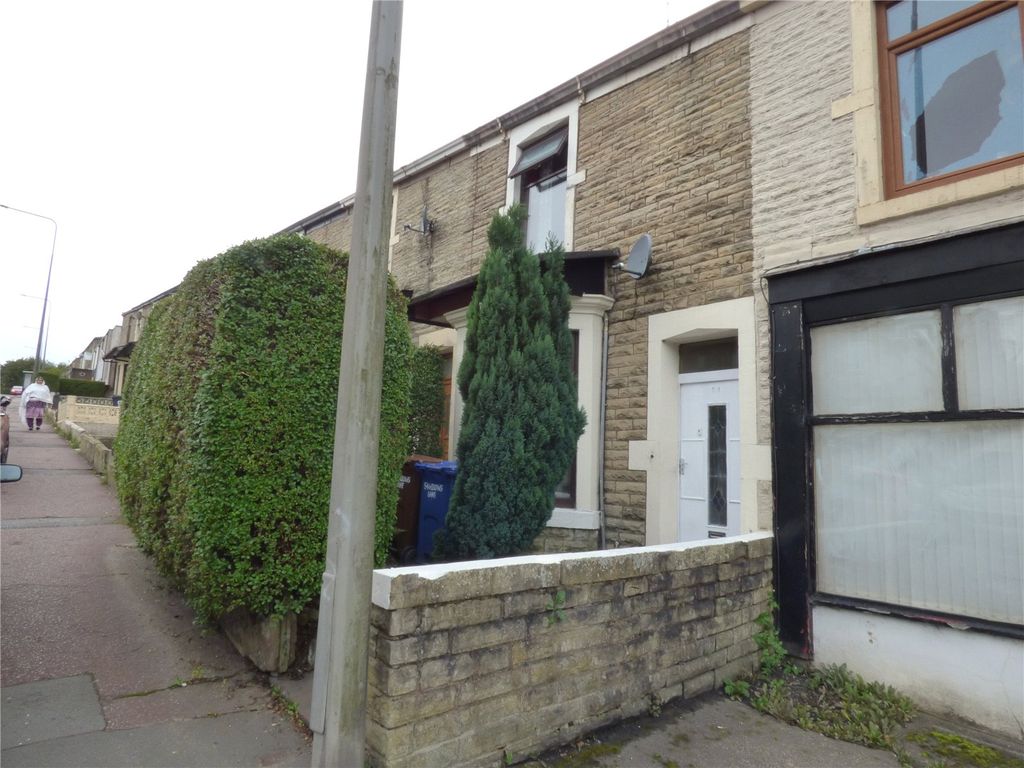 Property photo 1 of 9 External - Front
