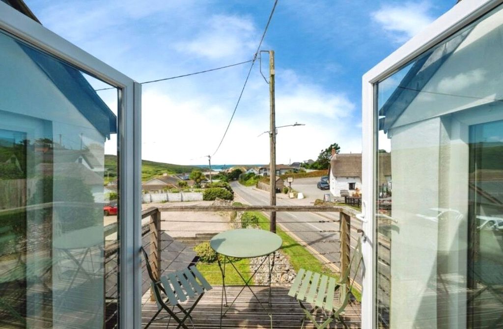 Property photo 3 of 16 Picture No. 23