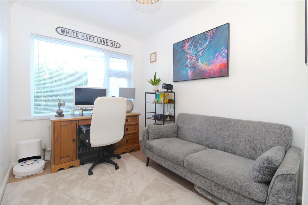 Property photo 3 of 17 Img_1109.Jpg