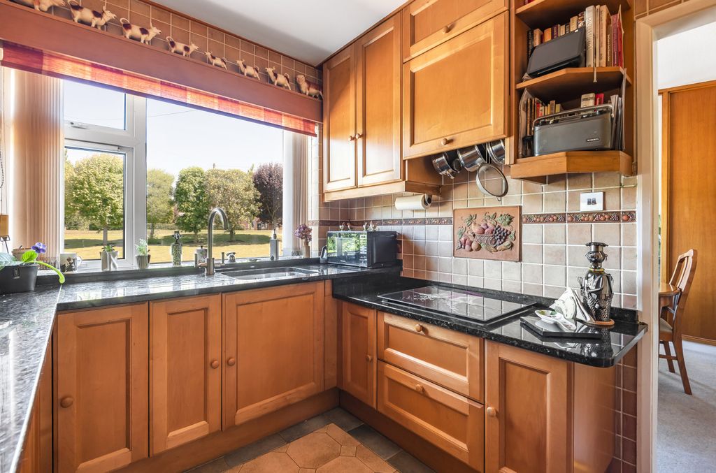 Property photo 3 of 23 863849 (5).Jpg