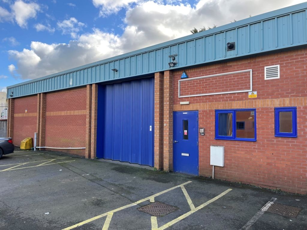 Property photo 1 of 3